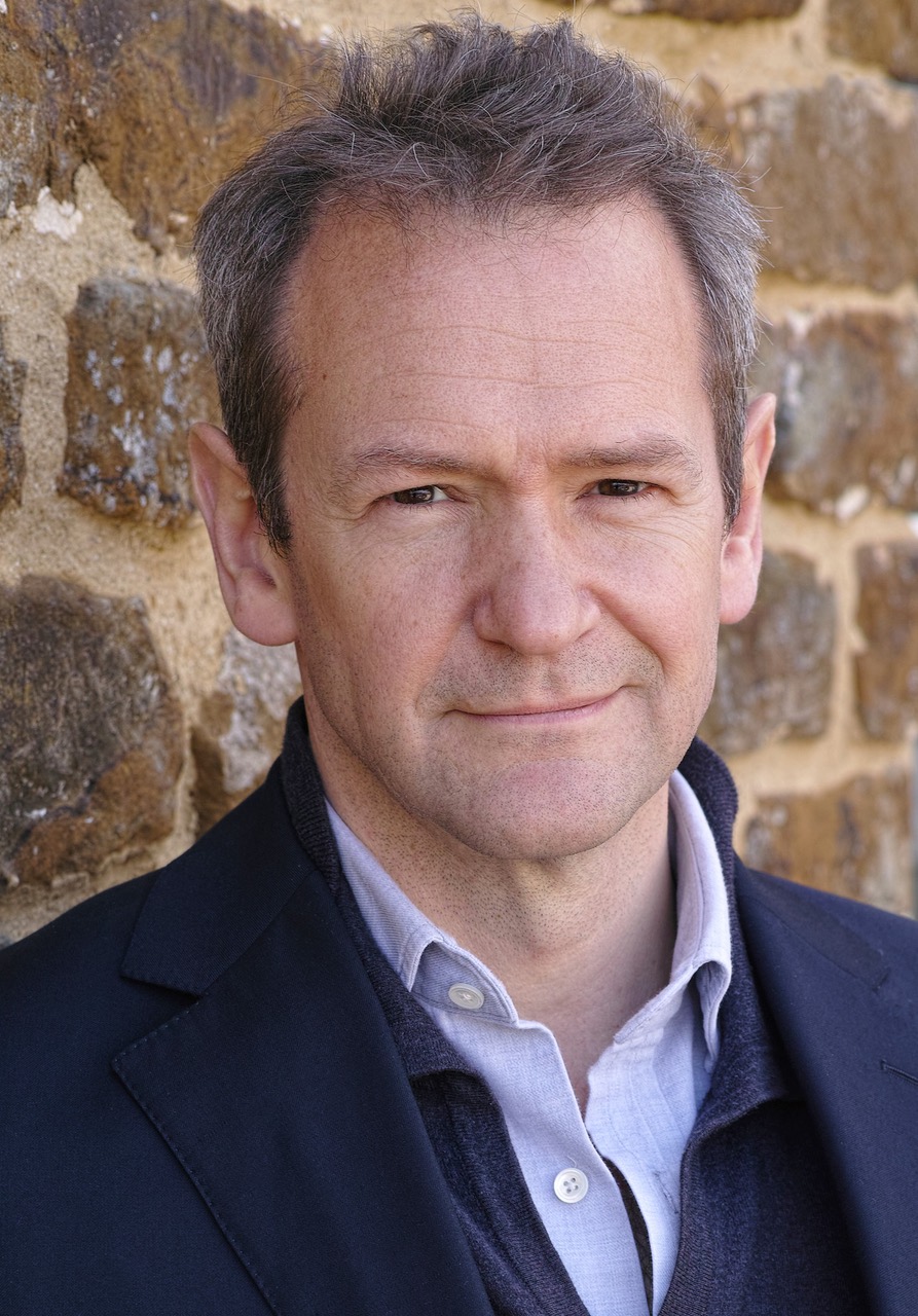 Alexander Armstrong