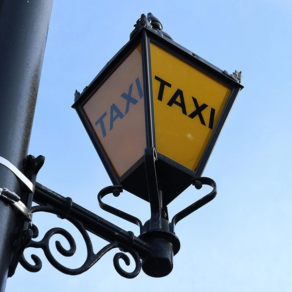 Taxi