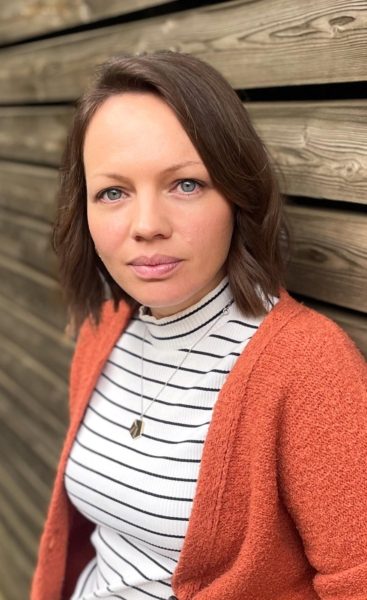 Emily-Thompson-Headshot-367×600